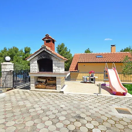 Apartmán Viki.1 *